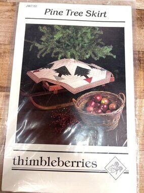 Pine Tree Skirt Quilting Pattern  Thimbleberries 44" x 44" Seasonal Table Topper